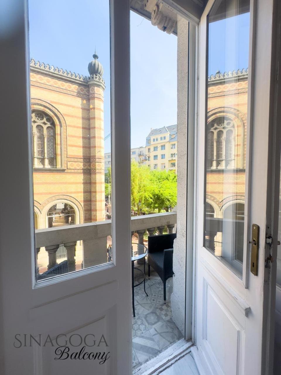 Sinagoga JACUZZI SUITE Budapest Exteriör bild